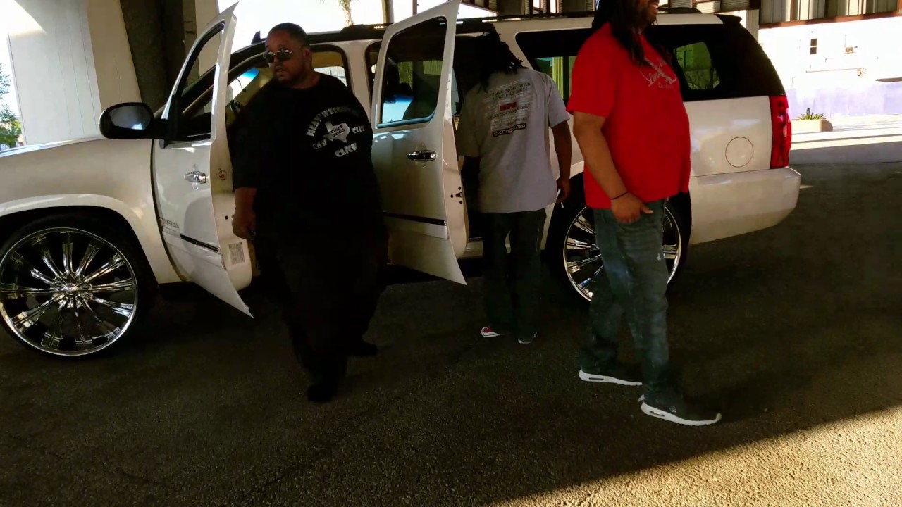 Quick Vid of Pearly XL of The HEAVYWEIGHTAZ
