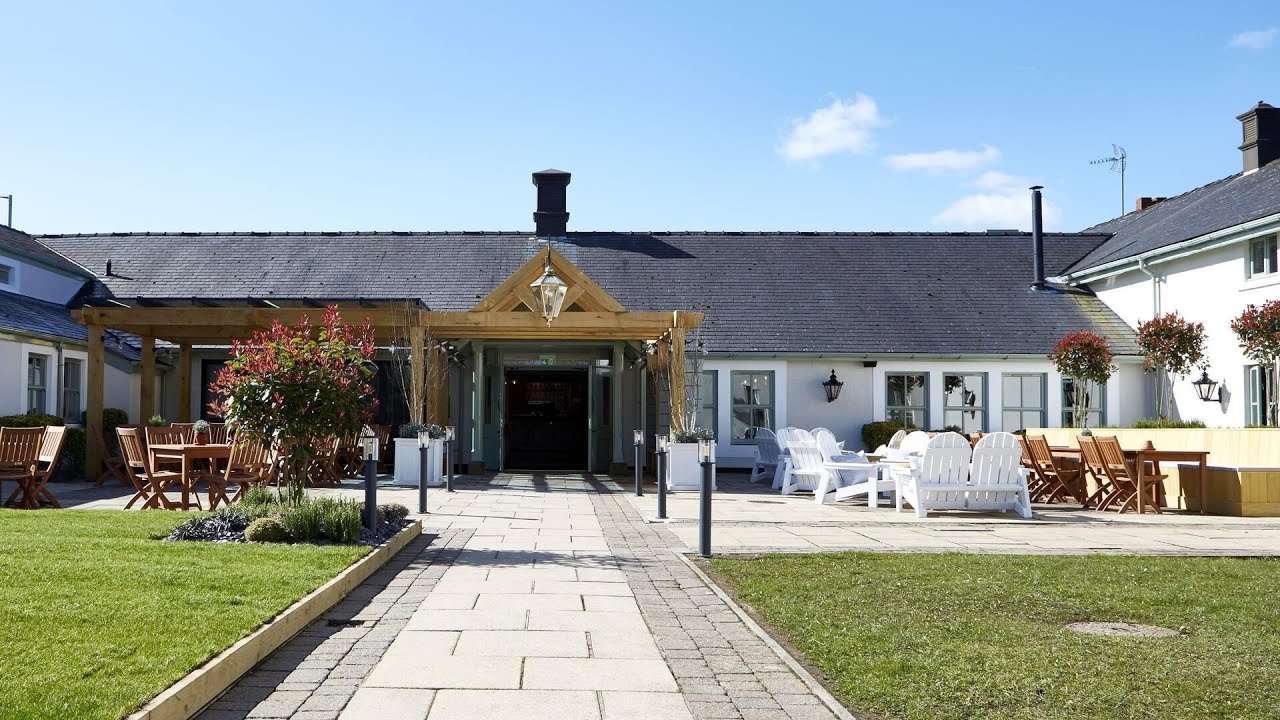 The Bluebird Inn at Samlesbury, Blackburn, United Kingdom | Travel With Kiara