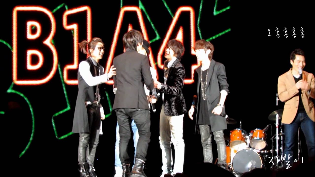 120214 B1A4 lotte world-산들개인기