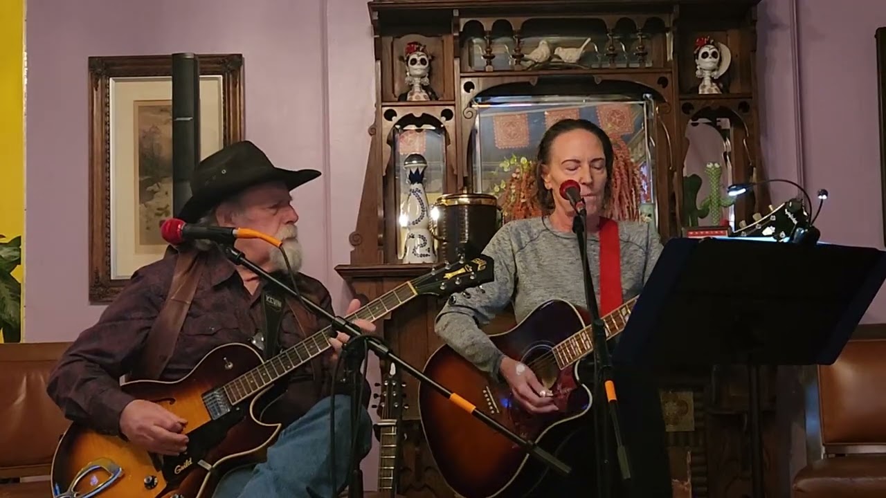 Cover Emmy Lou Harris -Red Dirt Girl