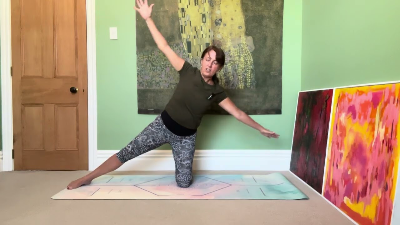 Yoga Flow to develop Strength@BecomingYouYoga 