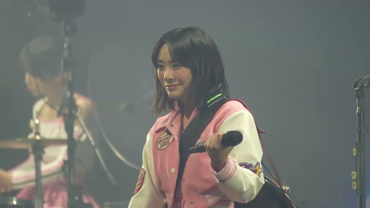 20250125 QWER fan concert 1