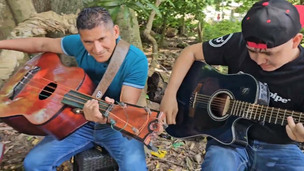 Carlitos y el niño de oro a duo buenas canciónes de Ramon Ayala🤗