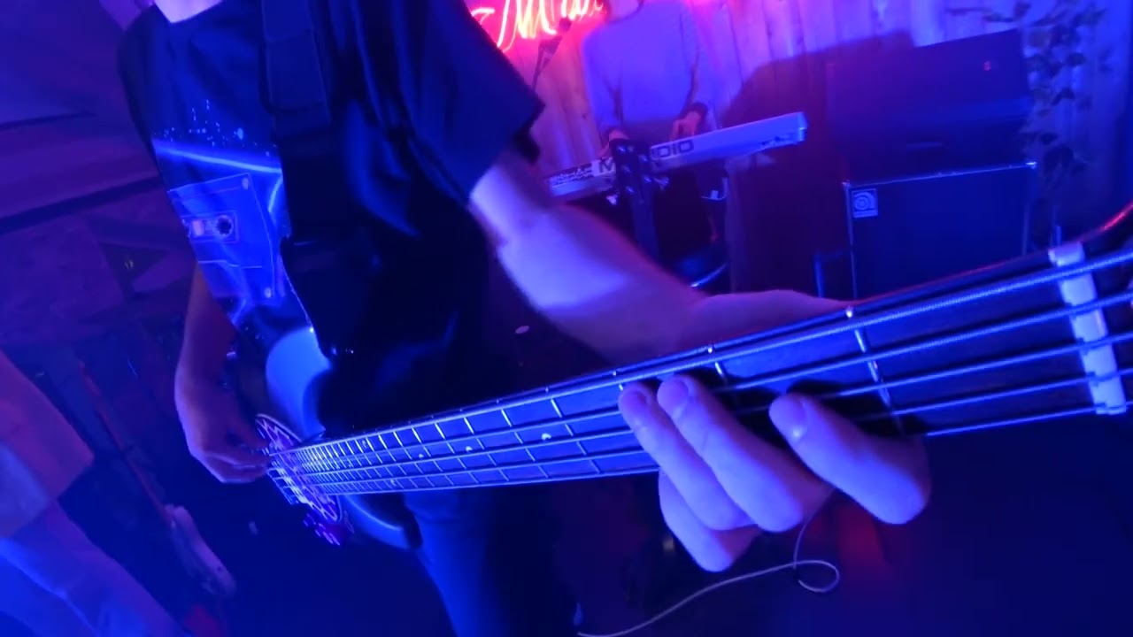 CC Catch - Cause You Are Young (Cover). Казань, клуб Маяковский.