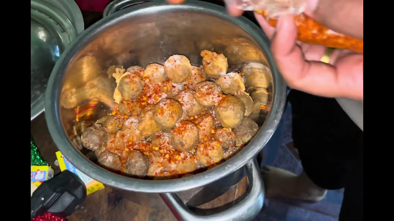 របៀបធ្វើប្រហិតក្រឡុក🥰 ឆ្ញាញ់ៗ🥰 Cambodia meatball 🤤🇰🇭