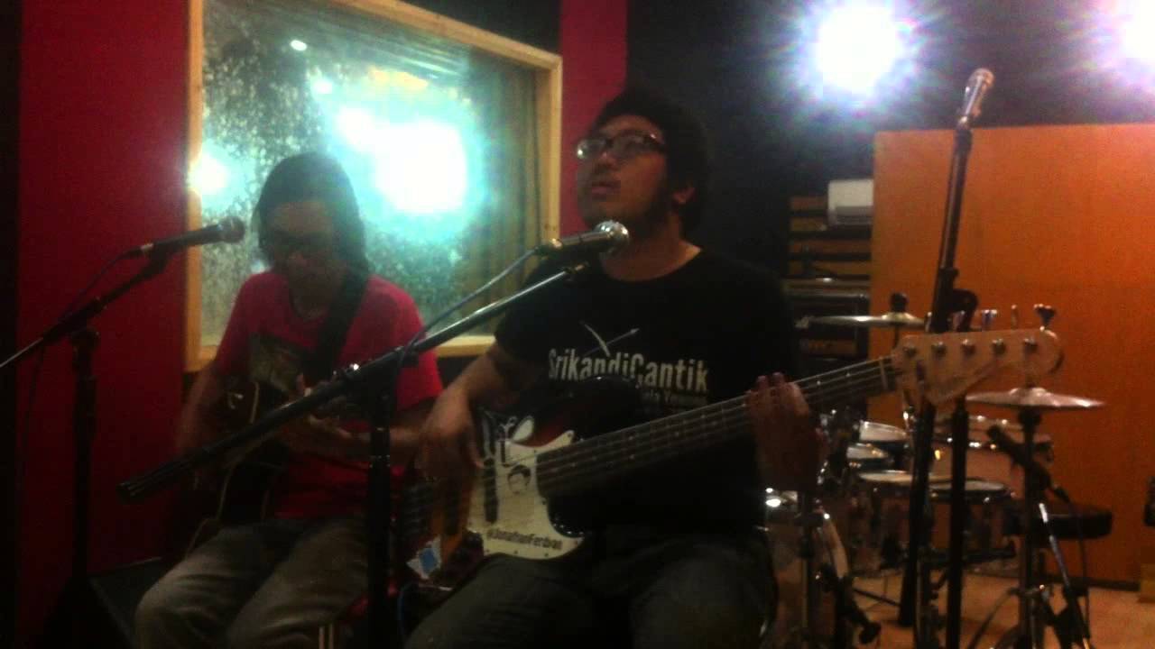 Pajandela (Pajama Drive Medley Akustik) - Jonathan Ferdyan , Rangga Pranendra