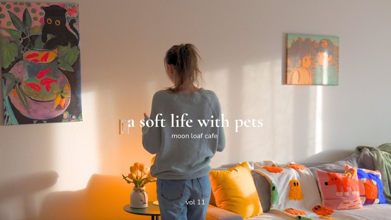 Cozy at home ☁️ A slow afternoon with pets, banana coconut cookies 🍪, banana milk 🍌🥛Slow living vlog