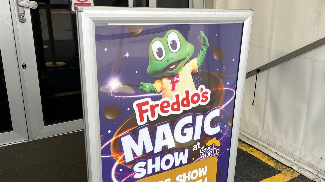 Cadbury World मधील Freddo’s मॅजीक शो।Freddos magic show Birmingham