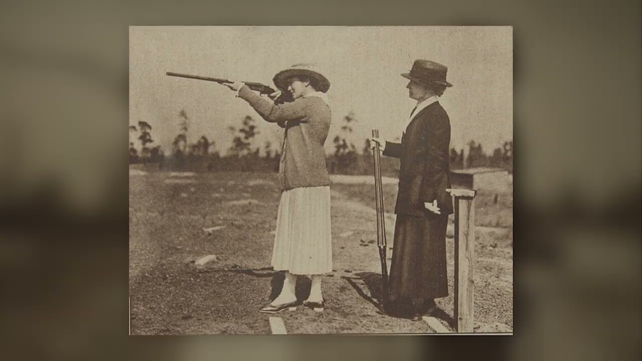 Annie Oakley History + Item available in September 5-7 auction!