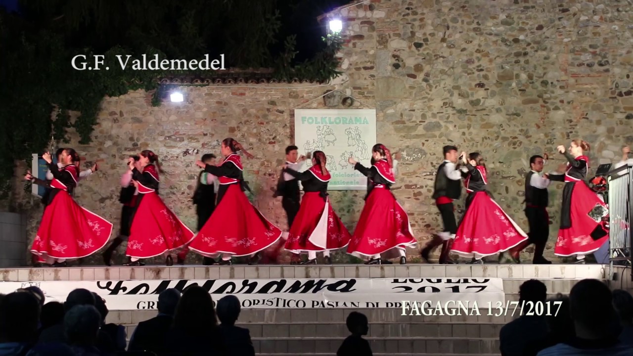 Grupo Folklórico Valdemedel en Folklorama 2017