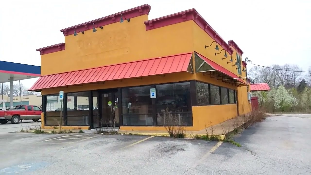 Exploring Abandoned Popeye's Louisiana Kitchen