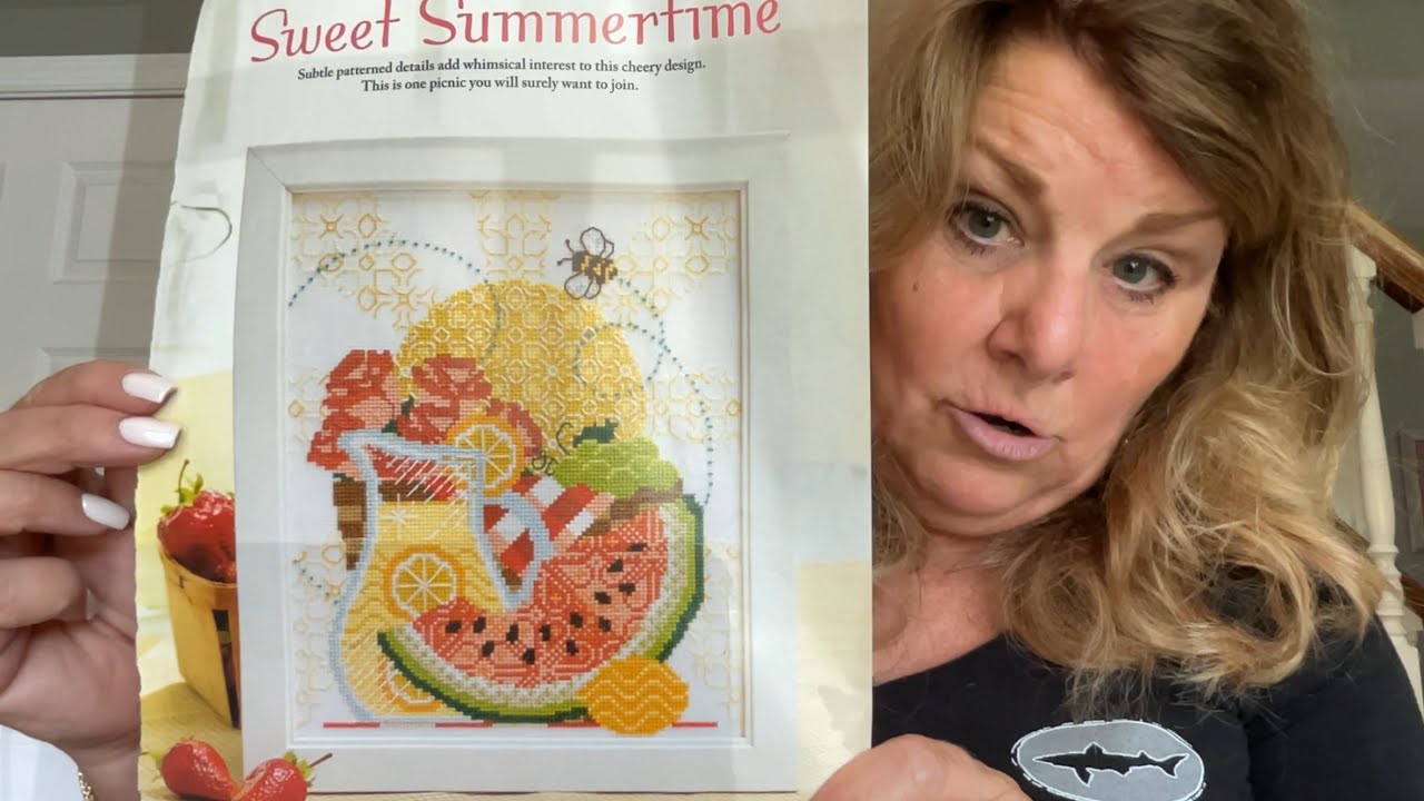 FLOSSTUBE #9: MAY STITCHING UPDATE - Progress, Summer Start and A Book You Need To Read!