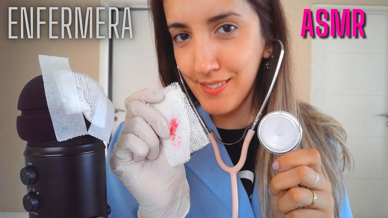 ASMR en español - ENFERMERA Te CURO las HERIDAS - en soft spoken