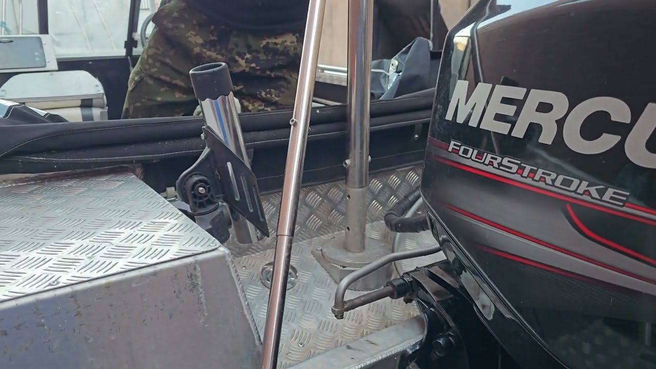 Установка тарги для буксировки лыжника на Салют 480