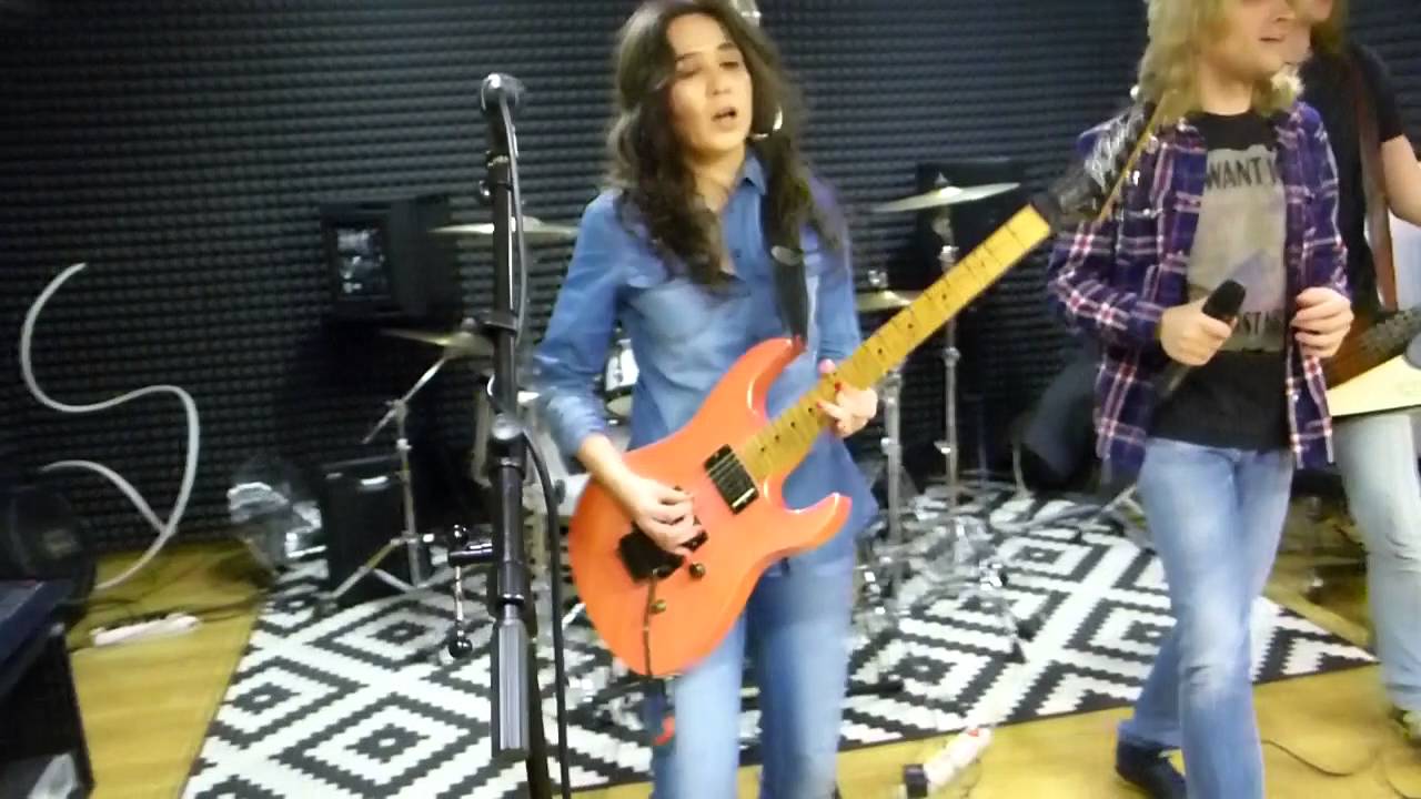 WILD CHILD - Rockin' In The Free World (Neil Young cover)