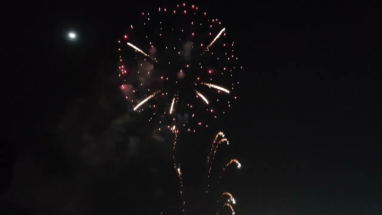 Wadi al khoud muscat nights fireworks - part 1#fireworks #muscatnights 