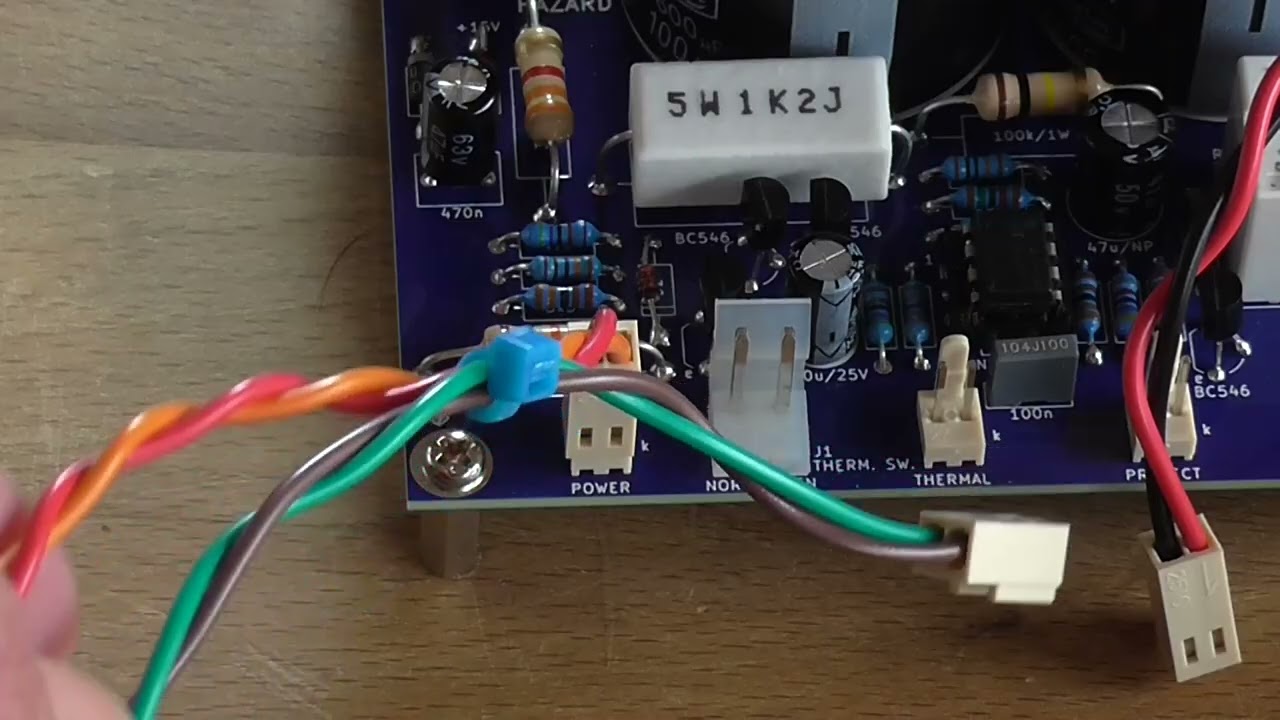 Усилитель Elektor PA300: проверка мощности +/-50 В постоянного тока.