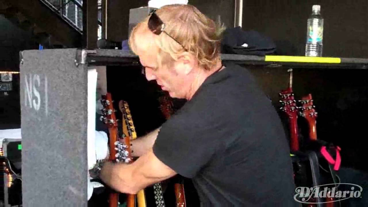 Guitar Tech Adam Day Shows Us Neal Schon's Gear and Setup
