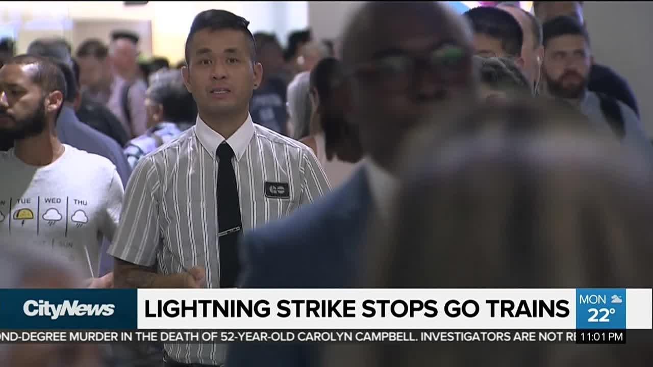 Lightning strike causes nightmare commute for GO Transit passengers