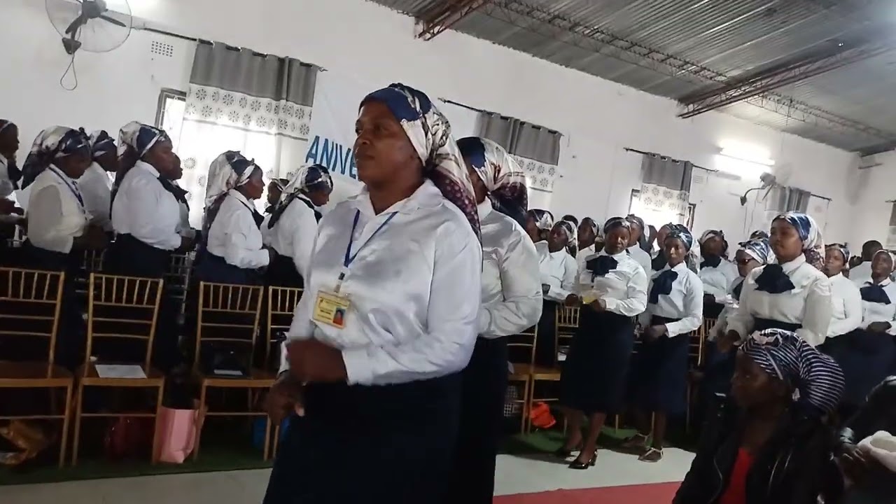 Igreja ev Assembleia de Deus activista crista de ndilhane marcha por maestro Sive 
