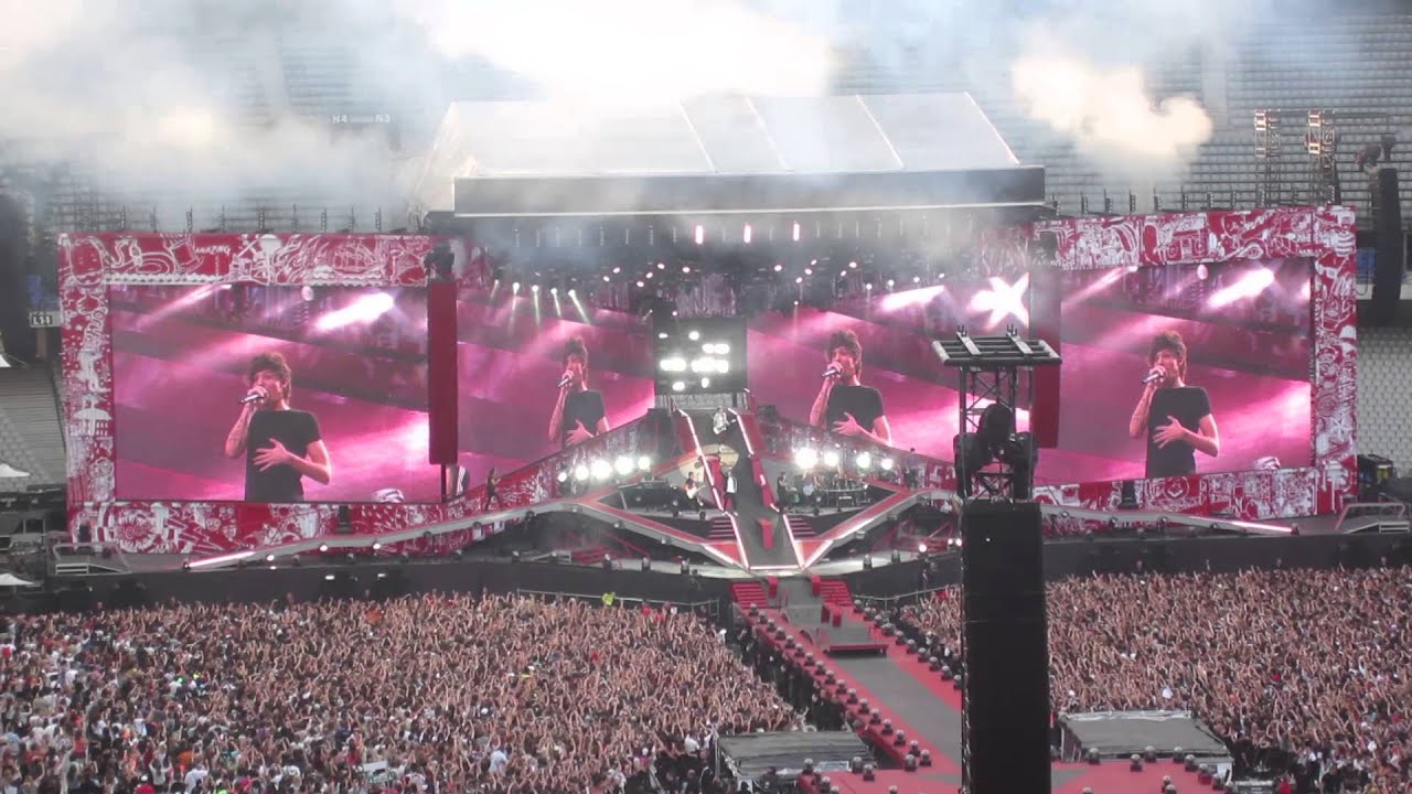 One Direction - Where We Are Tour 21 Juin 2014 (Stade de France) Intro + Midnight Memories
