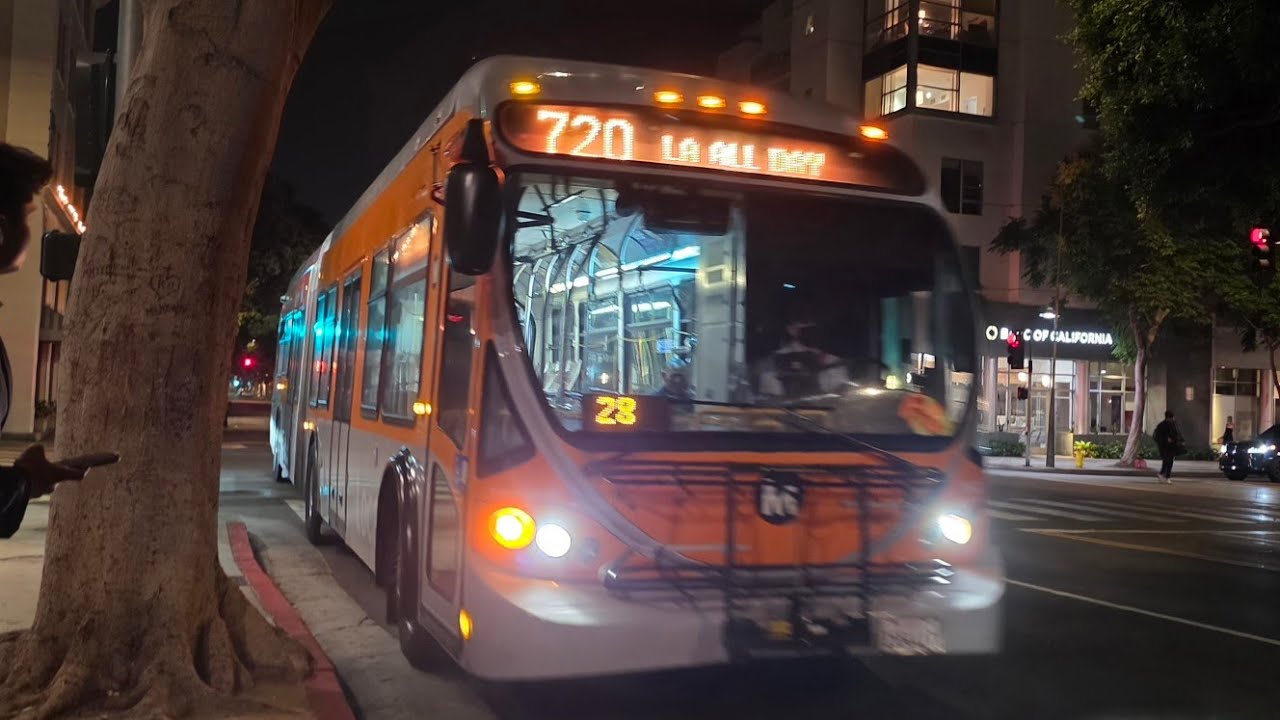 LACMTA 2007 NABI 60-BRT CNG #9540