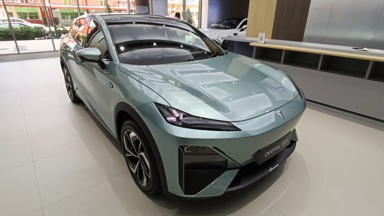 Deepal S07 EV Long Range Nebula Green walkaround (Brunei)
