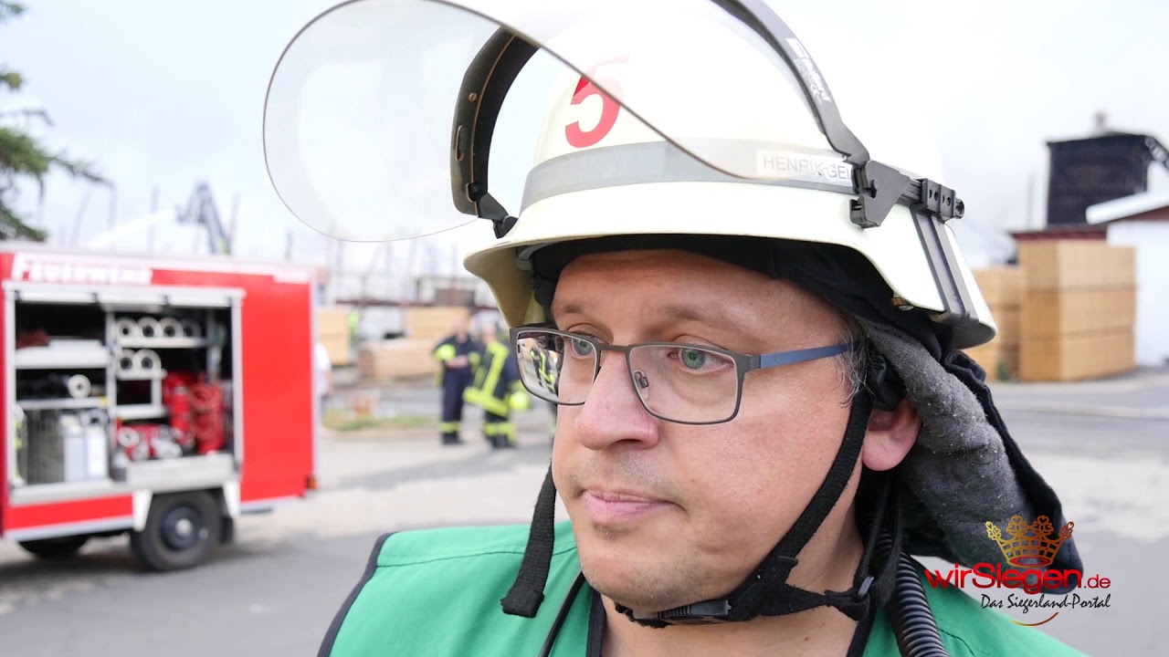 Großbrand in Langenbach: Sägewerk brennt lichterloh