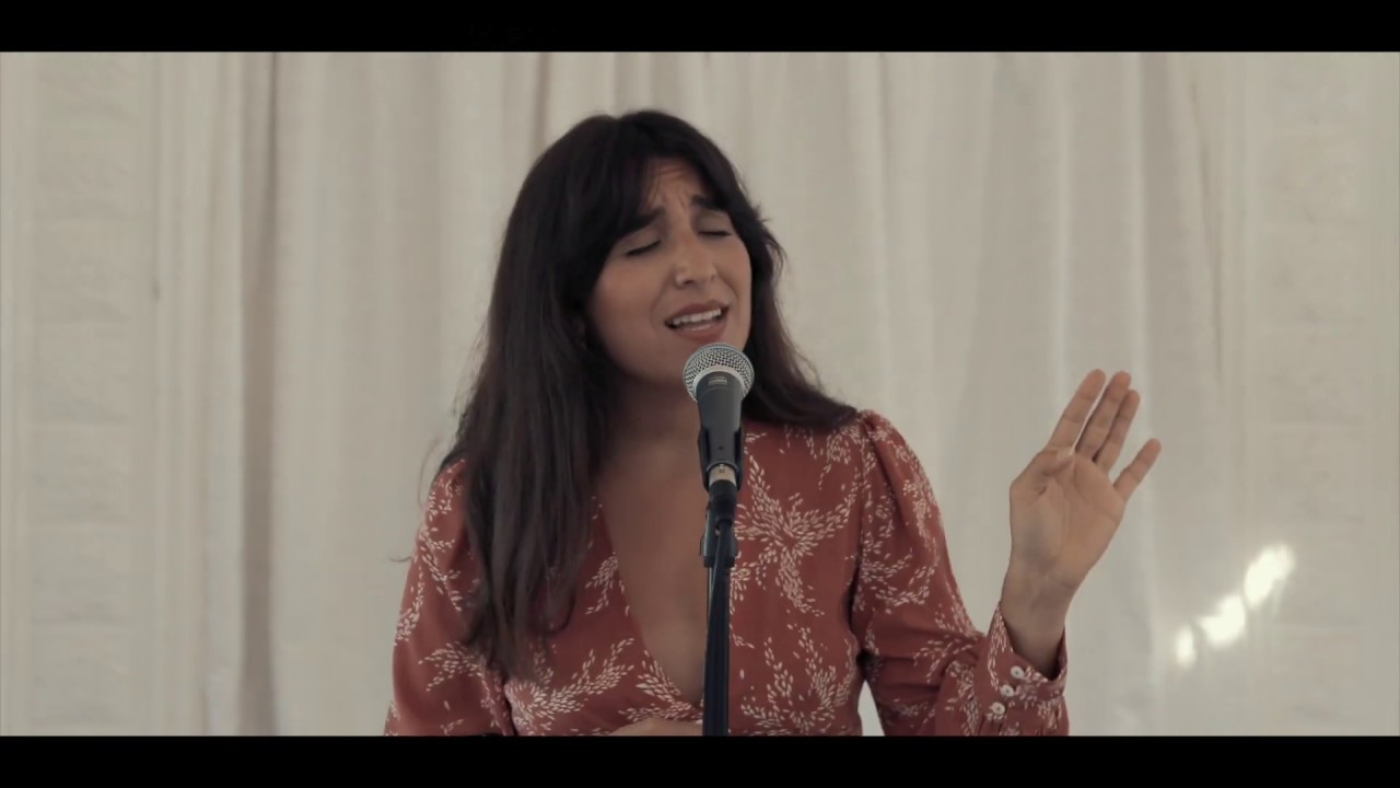 Andrea Cruz - Vernos Crecer (Video Oficial)