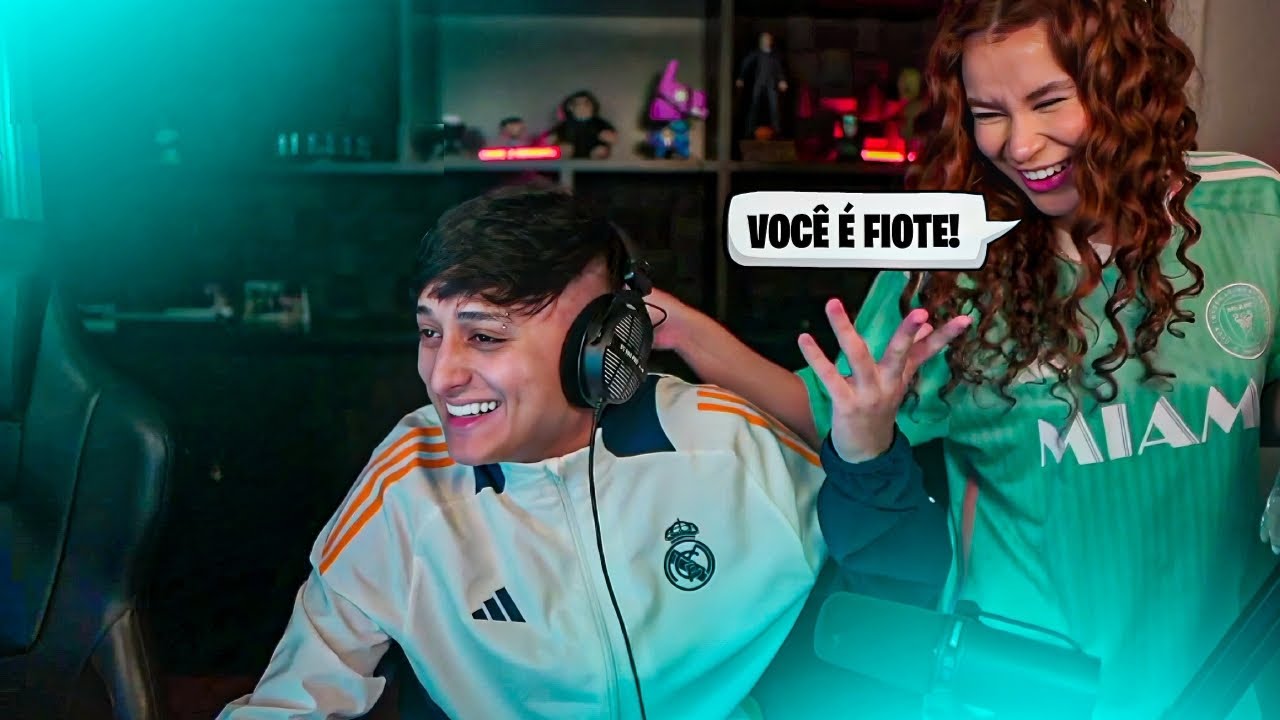 BIA CAMPOS INVADE A LIVE DO DONA E CAUSA MUITO - REACT