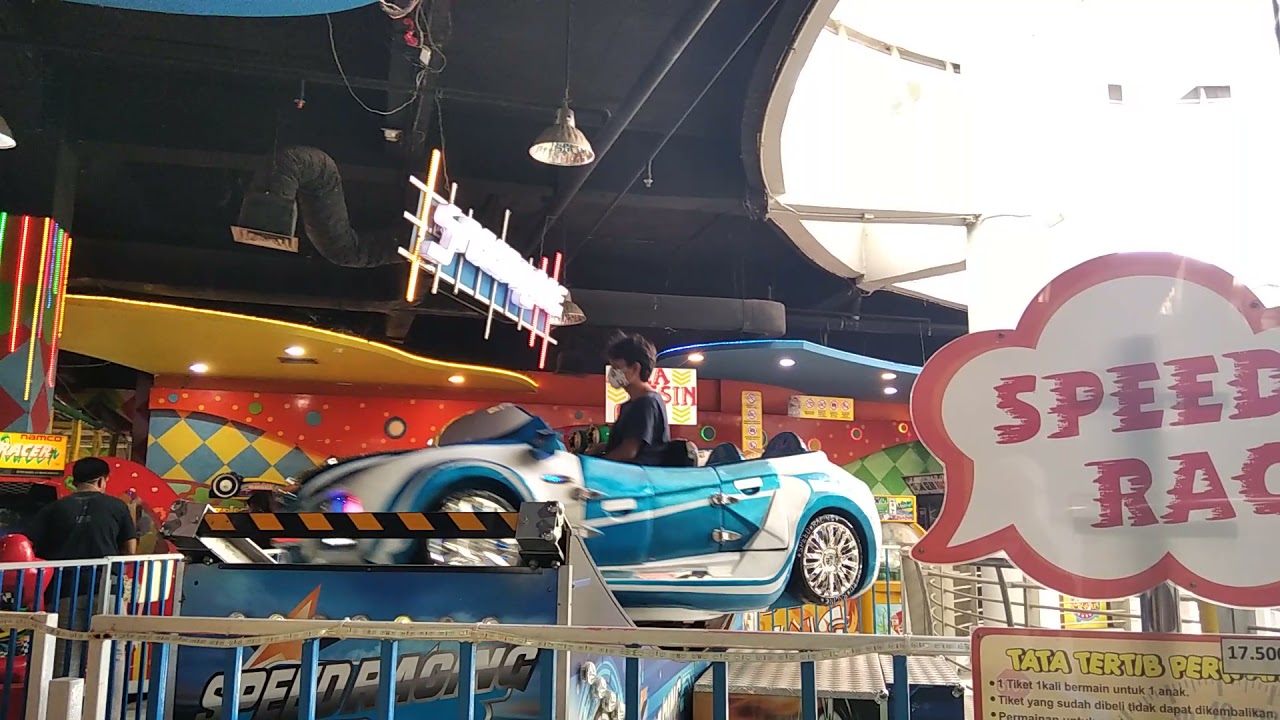 Naik Speed Race di Asia Plaza Tasikmalaya