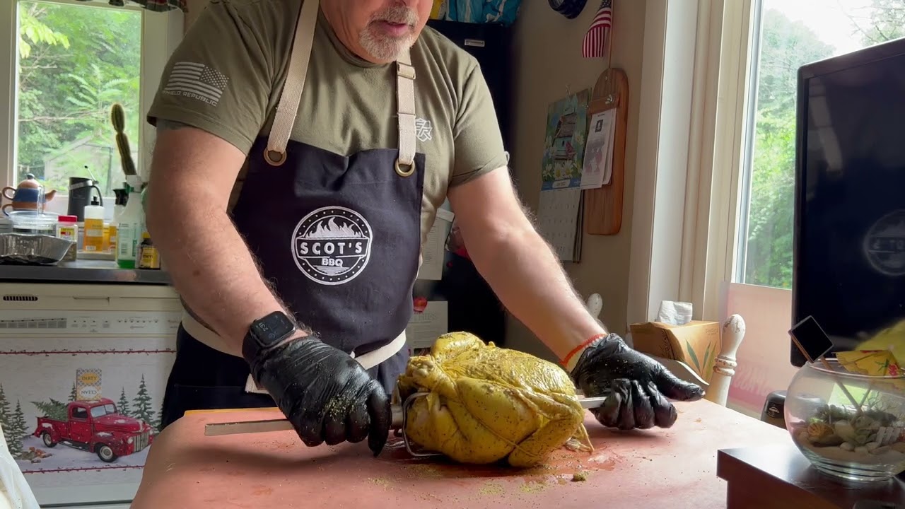 Rotisserie Lemon Pepper Chicken | Masterbuilt Gravity Series 800