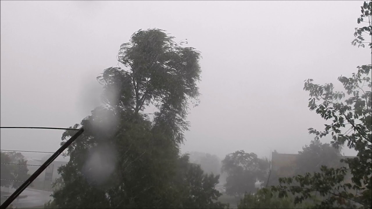 Gwałtowna burza nad Łowiczem cz. 2. Downburst i ulewa. 9.08.2018.