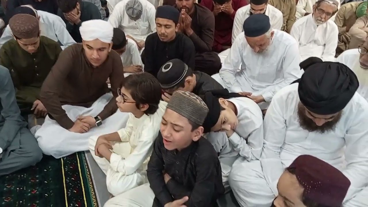 السلام علیکم#جمعۃ الوداع سب کو مبارک#ہمارے جامع مریم مسجد میں بہت بڑا اجتماع ہوا#28 تاریخ 2025