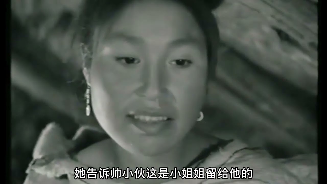 痴情小伙为了心上人孤身勇斗北极熊，虐心三角恋爱让人猜不到结局