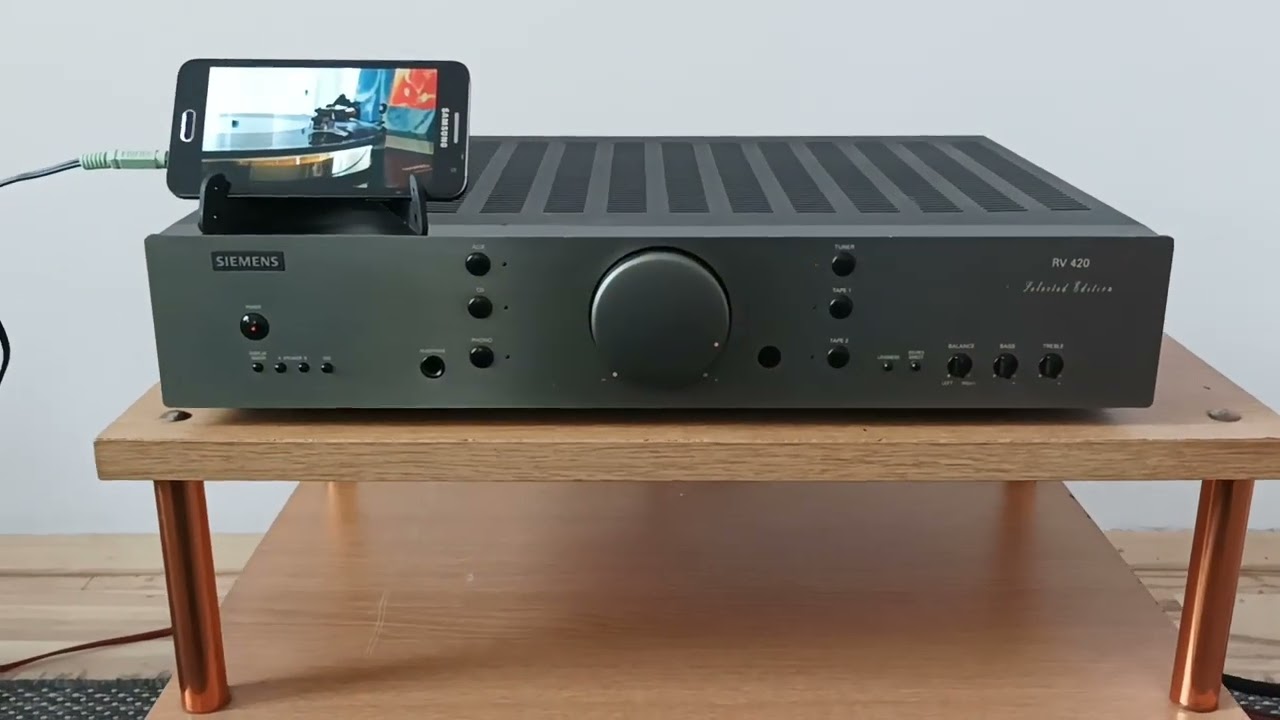 Siemens RV420 selected edition erősítő Sharp polchangfalakkal.
