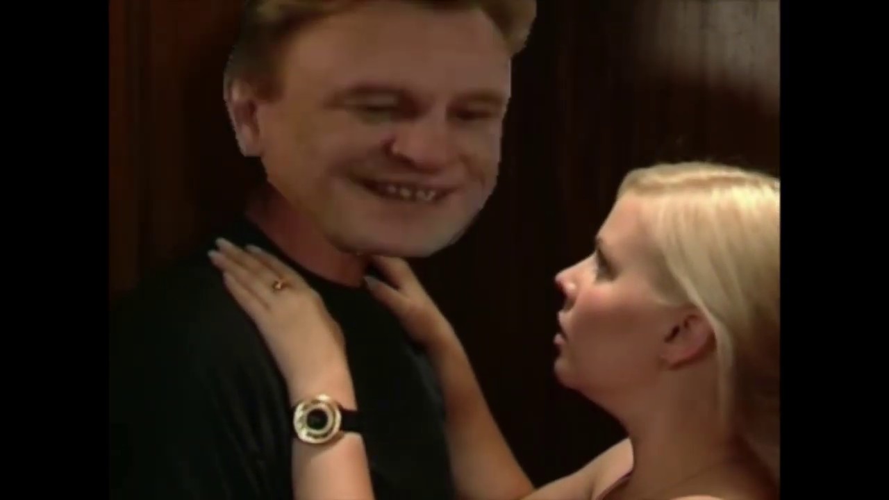 Ismo ja Isabella panee hississä (Kujamon)