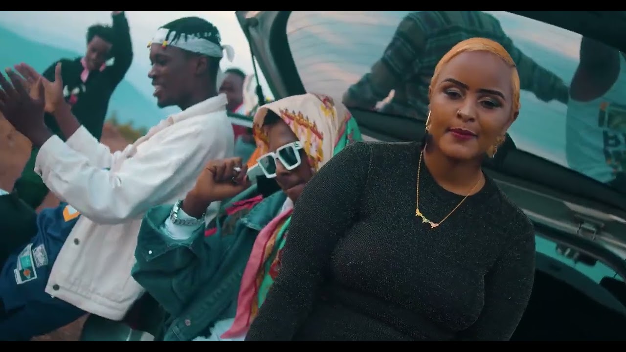 Papa cyangwe - KUNTSUTSU ft Juno Kizigenza (Official Video)