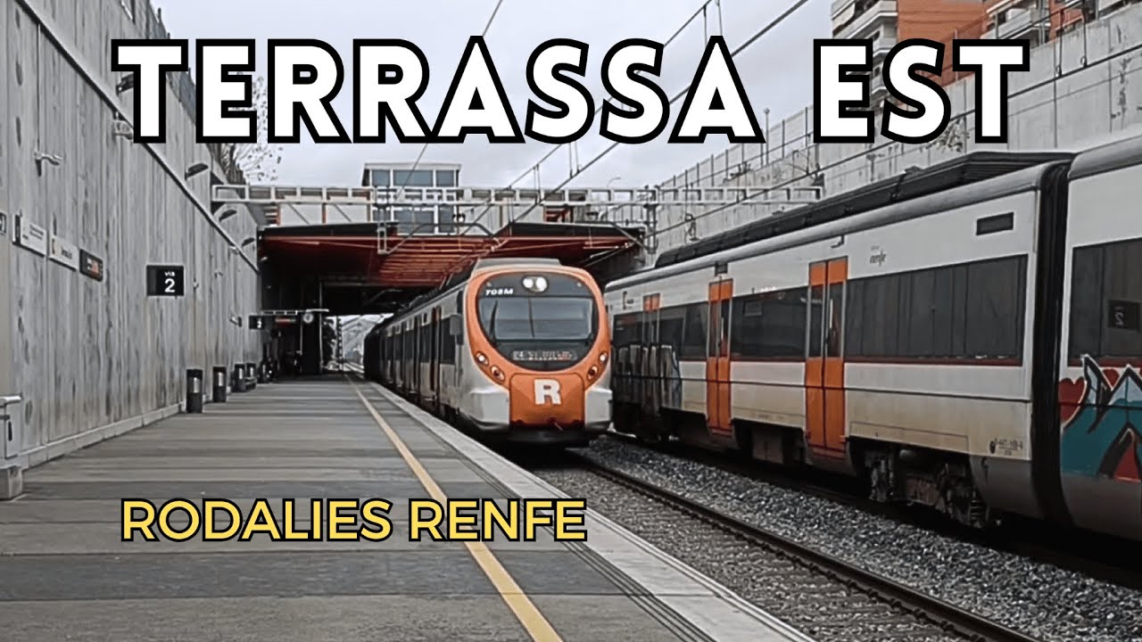 RODALIES RENFE TERRASSA EST Estación en trinchera línea R4