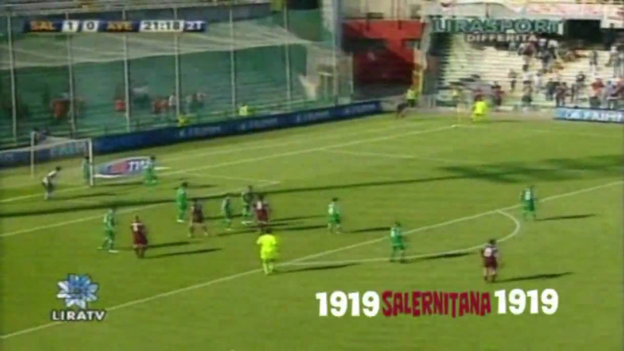 Migliori azioni Roberto Merino in SALERNITANA - Avellino 1 0 highlights