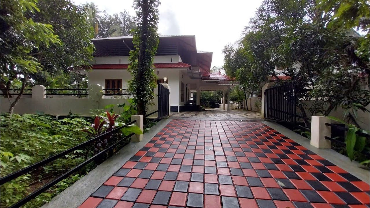 20 സെന്റ് സ്ഥലത്ത് നിർമ്മിച്ച 1500 SQFT വീട് 