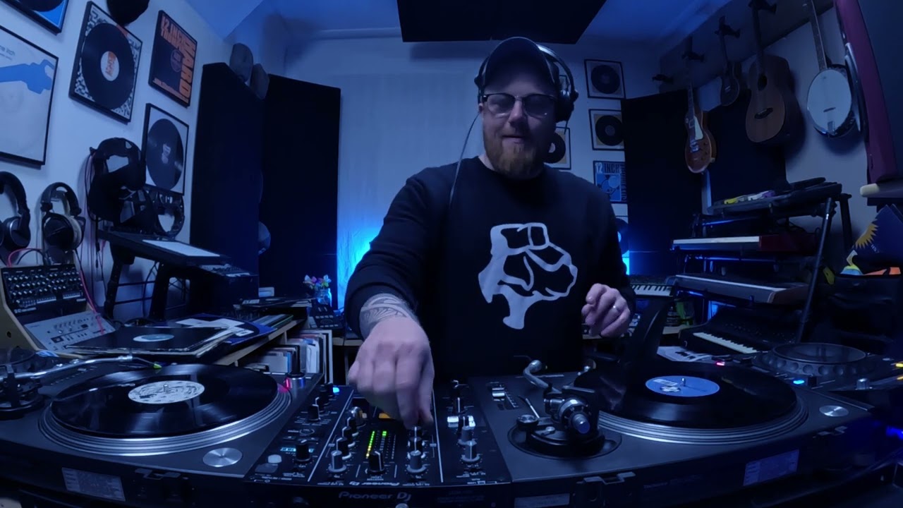 Volume 3 - All Vinyl Old Skool House Classics: Timeless Grooves of Our Generation🎧🔥