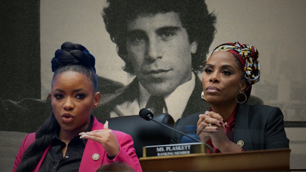 HEADLINES & HOT TOPICS