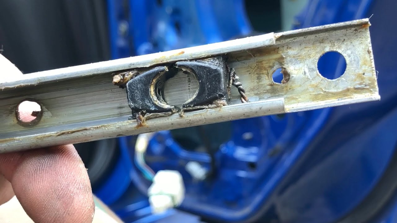 2000-2006 Nissan Sentra rear window slide repair.