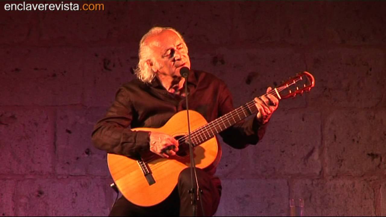 Amancio Prada canta a Carmen Martín Gaite