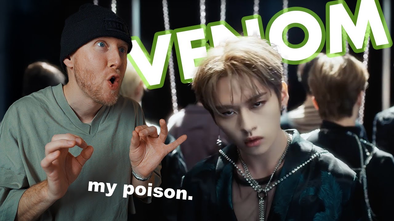 Singer Reacts to Stray Kids 