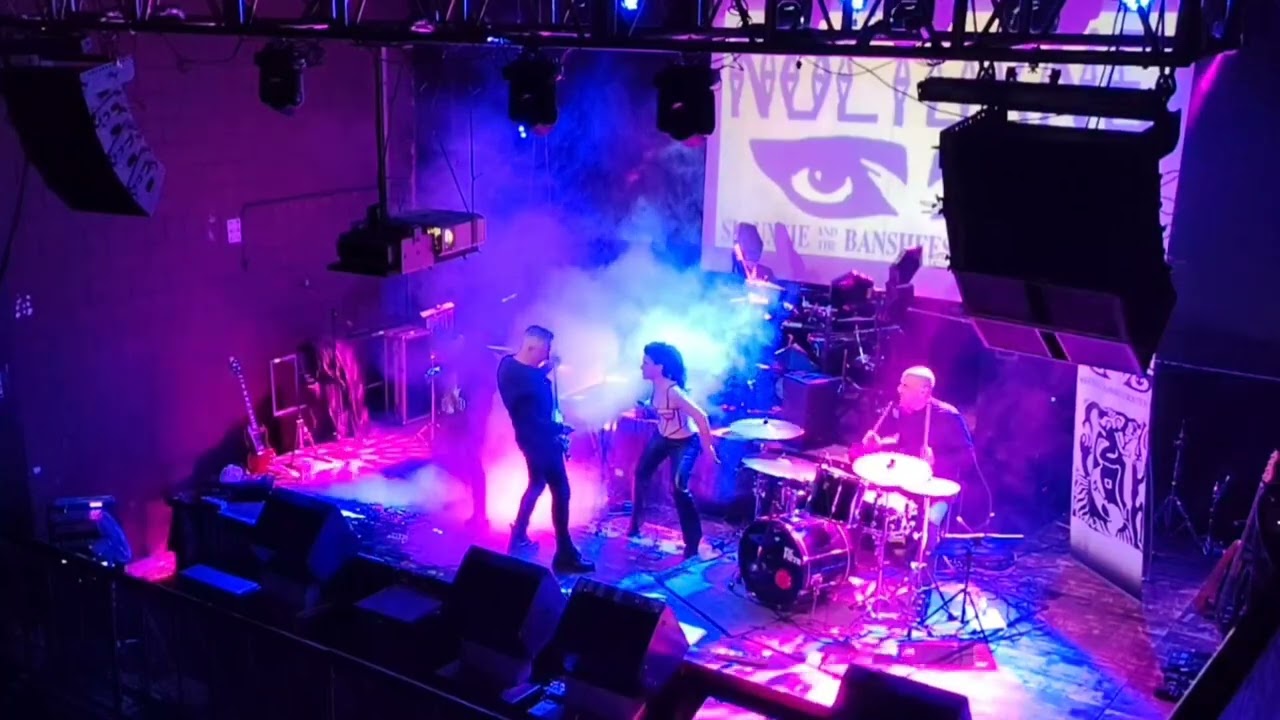 Sin in my heart - Nocturne, Siouxsie and the Banshees tribute (live @ Slaughter club, Milan)
