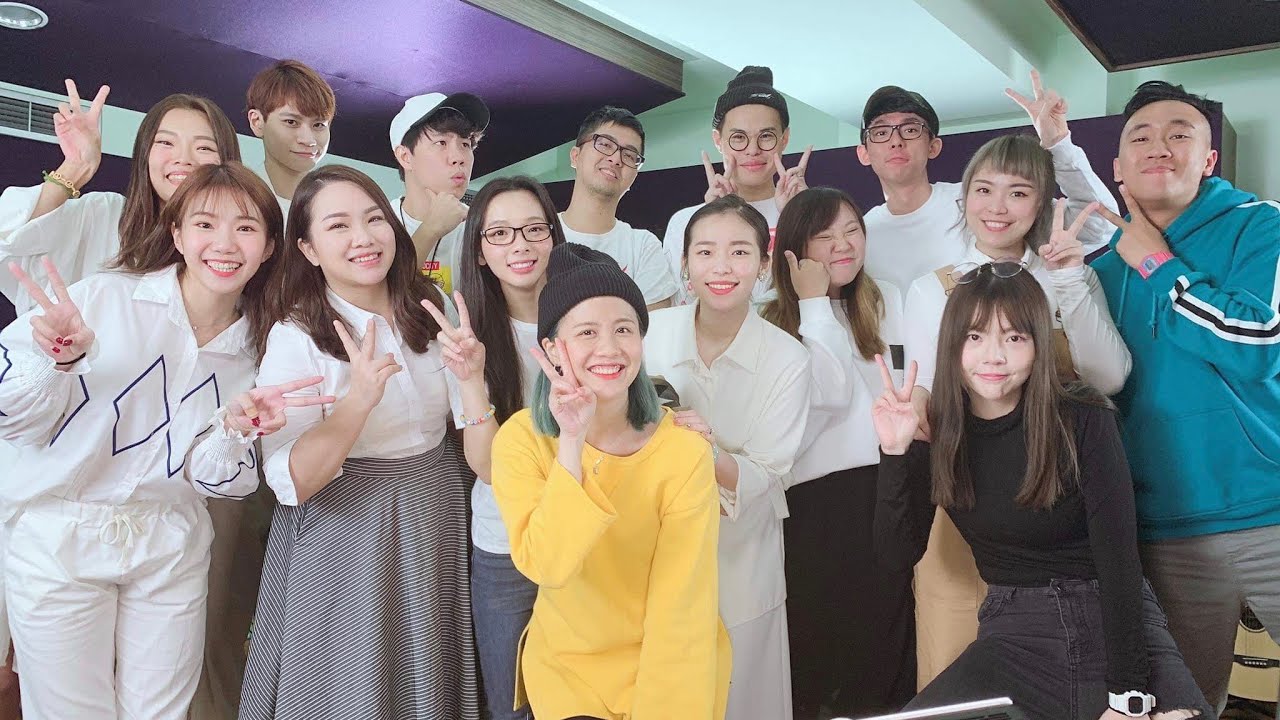 阿滴首次錄音! 跟20幾位YouTuber一起合唱一首歌是什麼感覺?【阿滴日常】