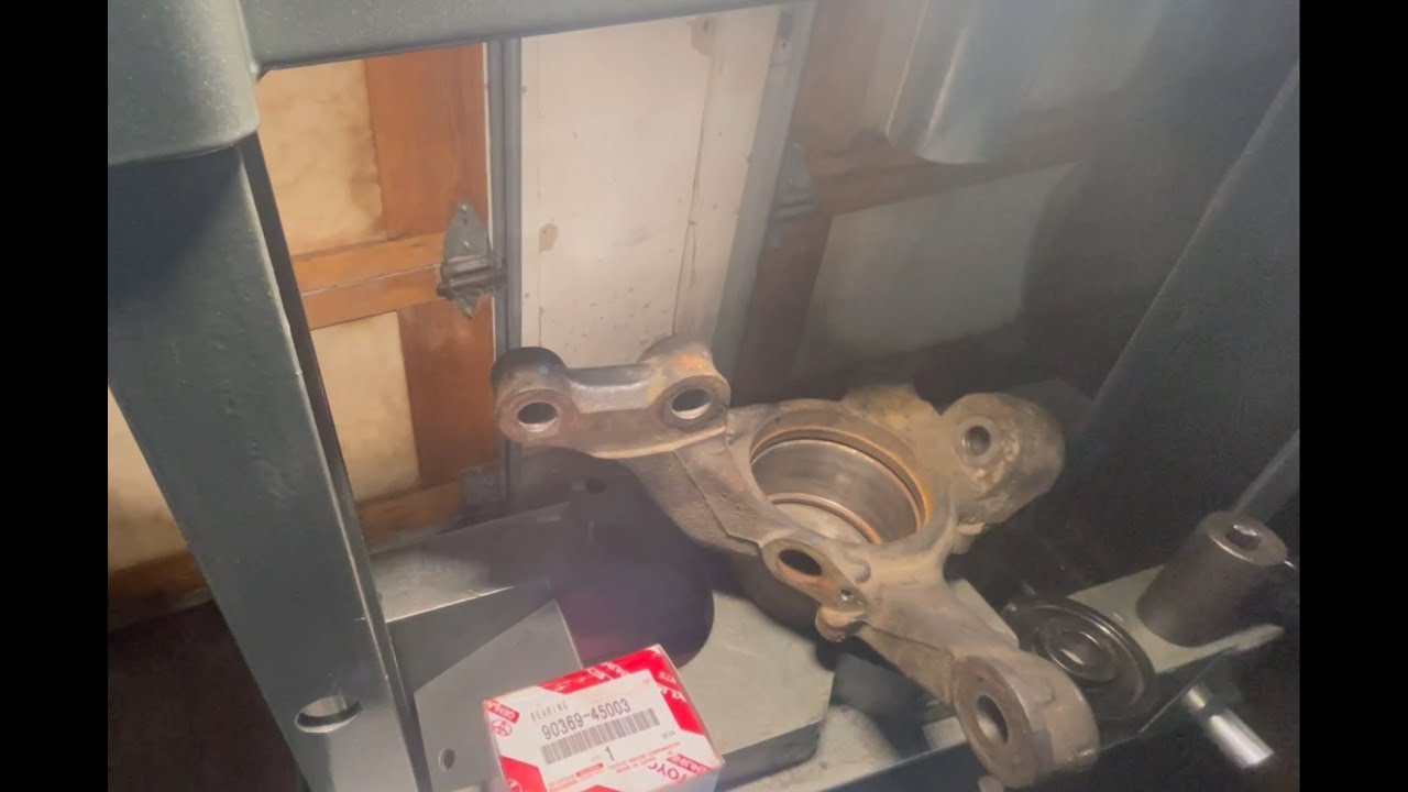 Toyota Highlander/Lexus RX330 Front Wheel Bearing Press Work