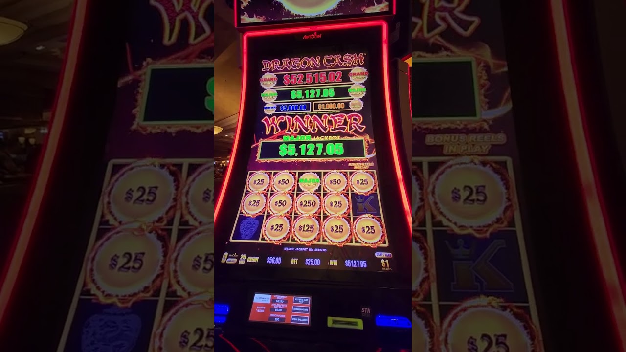 Santa Fe Station Casino, not even 1 minute of play and I land a MAJOR for $5k.